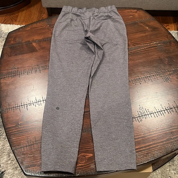 Lululemon pants - Picture 4 of 7